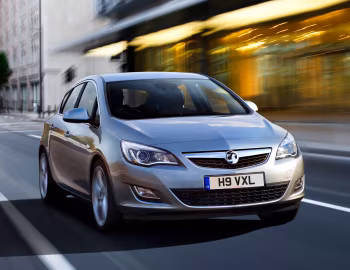 Vauxhall Astra '2009–12