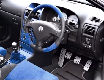 Painel frontal Vauxhall Astra Coupe "888" '2001–02