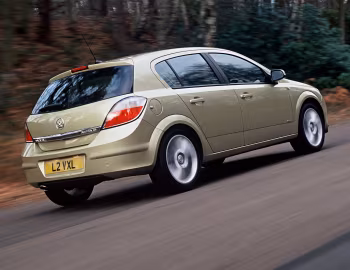 Vauxhall Astra 5-door '2004–07