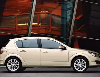 Vauxhall Astra 5-door '2004–07