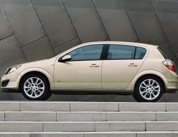 Vauxhall Astra 5-door '2004–07
