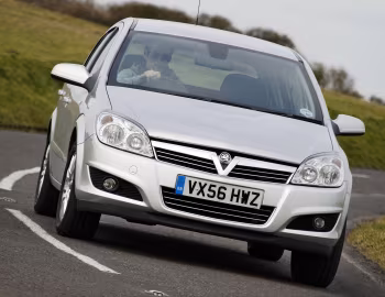 Vauxhall Astra 5-door '2007–09