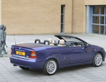 Vauxhall Astra Convertible "Edition 100" '2003