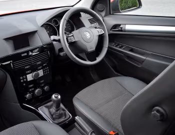 Interior Vauxhall Astra ecoFLEX 5-door '2008–09