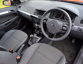 Interior Vauxhall Astra ecoFLEX 5-door '2008–09