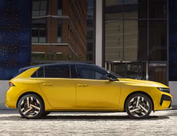 Vauxhall Astra Electric Ultimate (L) '2026