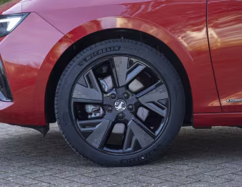 Vauxhall Astra Electric Ultimate Sports Tourer '2024–26