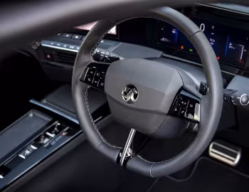 Interior Vauxhall Astra GS Line '2022–26