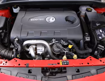 Під капотом Vauxhall Astra GTC BiTurbo '2013–17