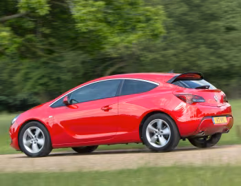 Vauxhall Astra GTC BiTurbo '2013–17