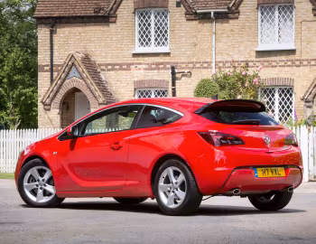 Vauxhall Astra GTC BiTurbo '2013–17