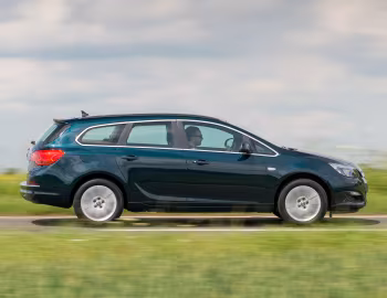 Vauxhall Astra Sports Tourer '2012–16