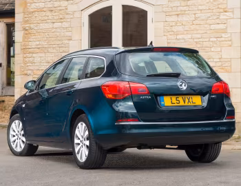 Vauxhall Astra Sports Tourer '2012–16