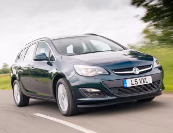 Vauxhall Astra Sports Tourer '2012–16
