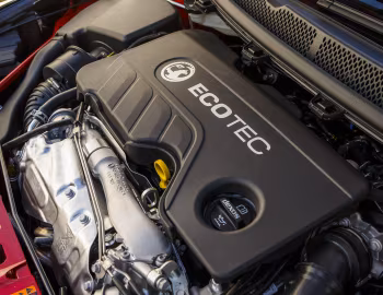 Sob o capô Vauxhall Astra Sports Tourer BiTurbo '2016–19