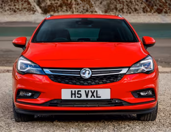 Vauxhall Astra Sports Tourer BiTurbo '2016–19