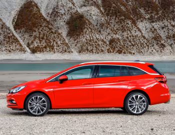 Vauxhall Astra Sports Tourer BiTurbo '2016–19