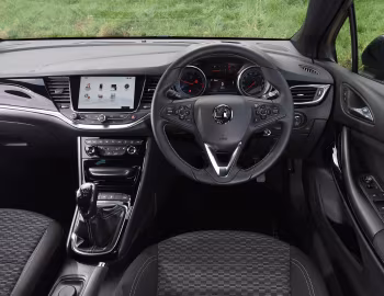 Painel frontal Vauxhall Astra Sports Tourer BiTurbo '2016–19