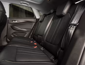 Interior Vauxhall Astra Turbo Ultimate '2018–19