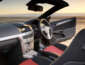 Interior Vauxhall Astra TwinTop '2006–10