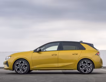 Vauxhall Astra Ultimate '2022–26