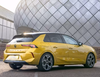 Vauxhall Astra Ultimate '2022–26