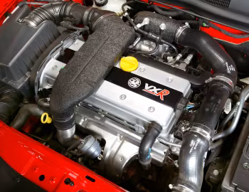 Sob o capô Vauxhall Astra VXR '10.2005–11.2010