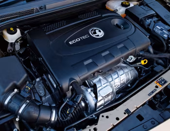 Sous la capuche Vauxhall Cascada '2013–19