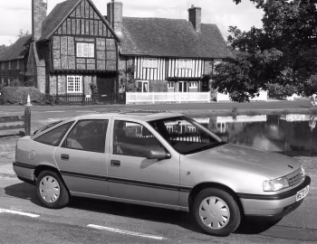 Vauxhall Cavalier GL Hatchback '1988–92