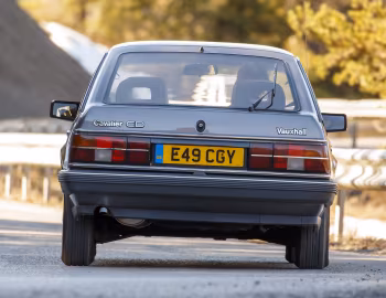 Vauxhall Cavalier CD Hatchback '1987–88