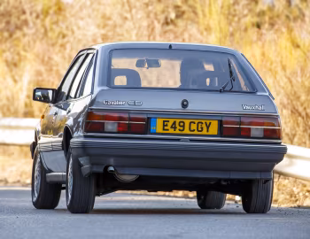 Vauxhall Cavalier CD Hatchback '1987–88