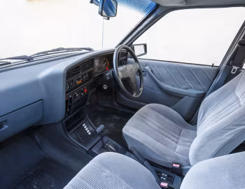 Interior Vauxhall Cavalier CD Hatchback '1987–88