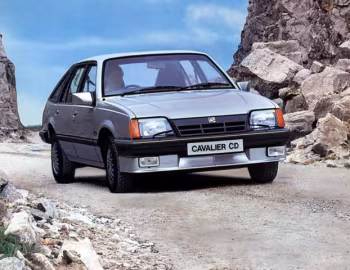 Vauxhall Cavalier Hatchback '08.1981–88