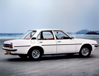 Vauxhall Cavalier Saloon '1975–81