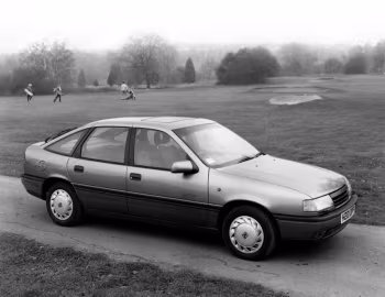 Vauxhall Cavalier SRi Hatchback '1988–92