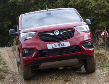 Vauxhall Combo Cargo 4×4 '2020–24