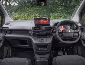 Painel frontal Vauxhall Combo Life Electric '2024–pr.