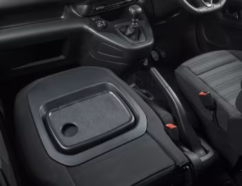 Interior Vauxhall Combo Life XL '2018–22