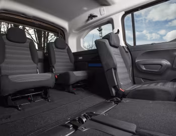Interior Vauxhall Combo Life XL '2018–22