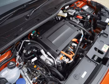 Sous la capuche Vauxhall Corsa-e (F) '2019–23