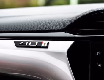 Interior Vauxhall Corsa-e "Anniversary Edition" (F) '2022–23