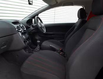 Interior Vauxhall Corsavan (D) '2010–14