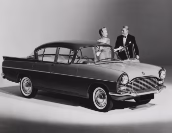 Vauxhall Cresta 4-door Saloon [UK-spec] (PA) '1960–62