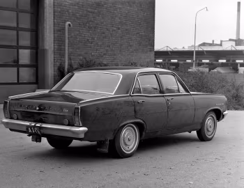 Vauxhall Cresta de Luxe Saloon [Sweden] '1971–72