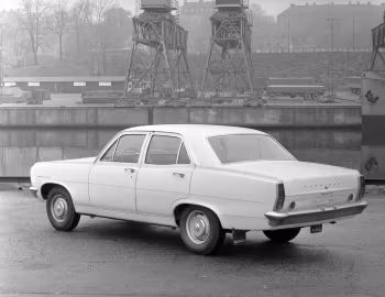 Vauxhall Cresta Saloon [Sweden] (PCS) '10.1965–70