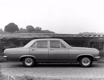 Vauxhall Cresta de Luxe Saloon [UK-spec] (PCD) '1965–70