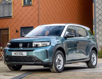 Vauxhall Frontera Design Hybrid '2025–pr.