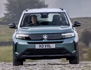 Vauxhall Frontera Design Hybrid '2025–pr.
