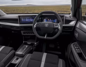 Painel frontal Vauxhall Frontera GS Electric '2025–pr.
