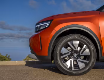 Vauxhall Frontera GS Electric Prototype [LHD] '2024